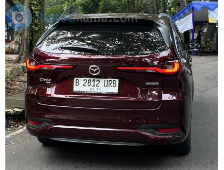 B 2812 URB, Mazda CX-80