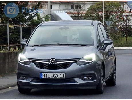 MIL GX 11, Opel Zafira