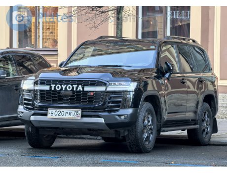 в020рк78, Toyota Land Cruiser