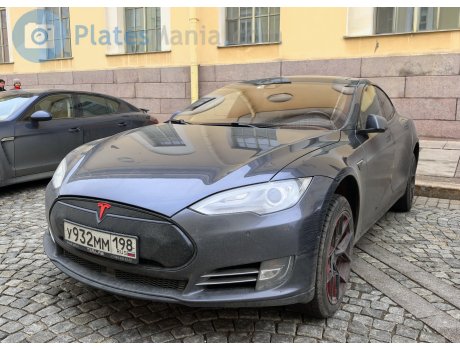 у932мм198, Tesla Model S