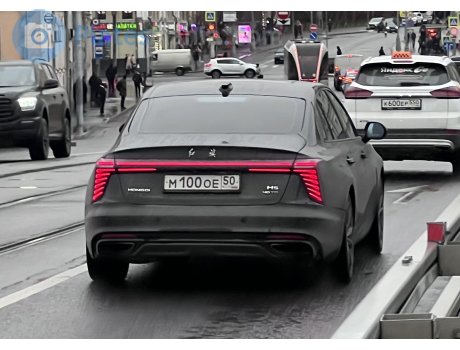 м100ое50, Hongqi H5 (Ousado)