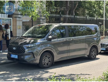 CD029-107, Ford Tourneo