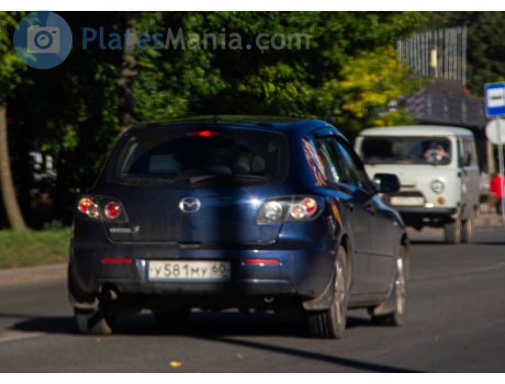 у581му60, Mazda 3