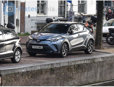 YC21 UMD, Toyota C-HR