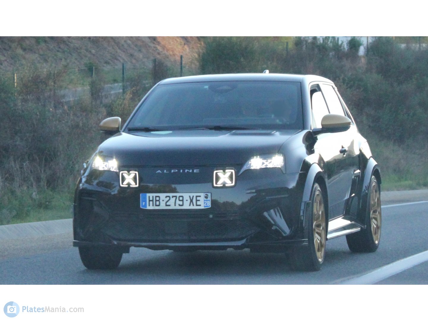 HB-279-XE, Alpine A290 