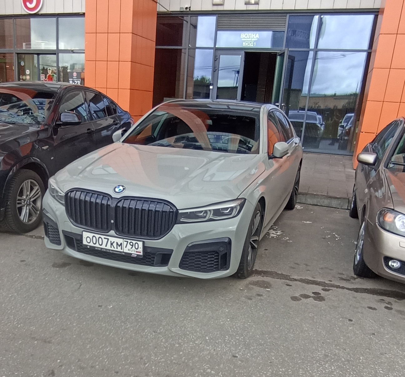 о 007 км 790, BMW 7 Series 6th gen (G11/G12), facelift, 2019–2022