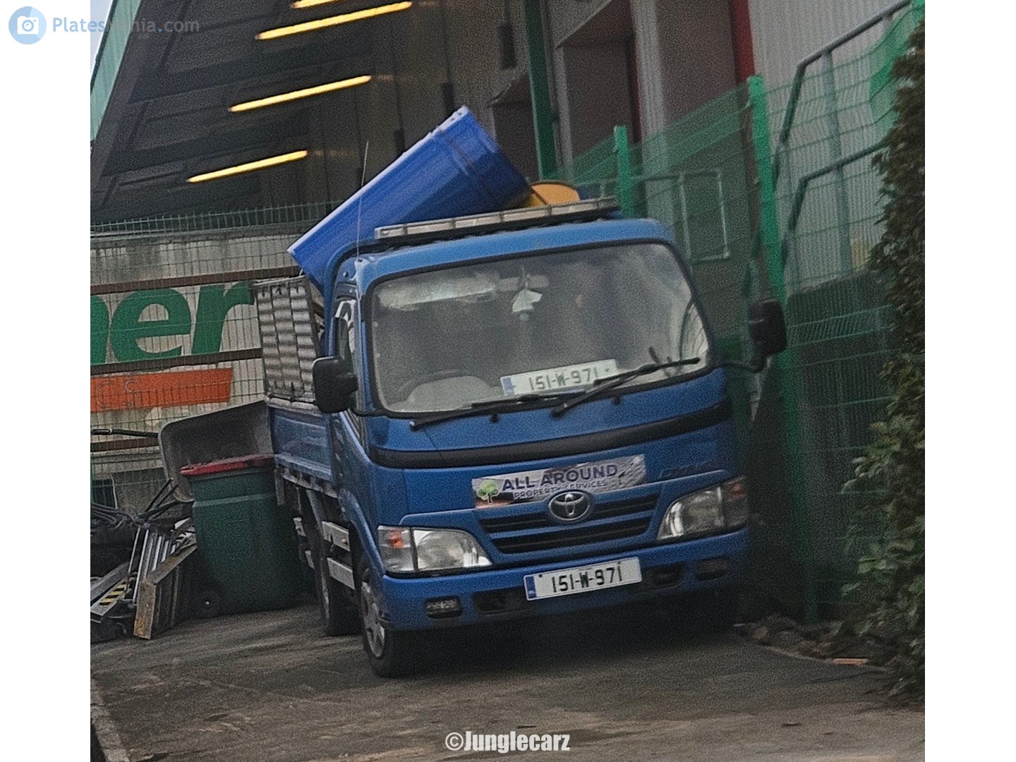 151-W-971, Toyota Dyna 