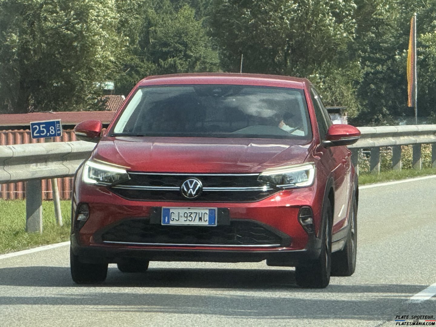 GJ 937 WC, Volkswagen Taigo 