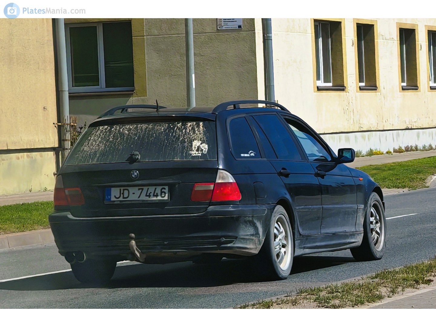 JD-7446, BMW 3 Series 4th gen Touring (E46), 1999–2005