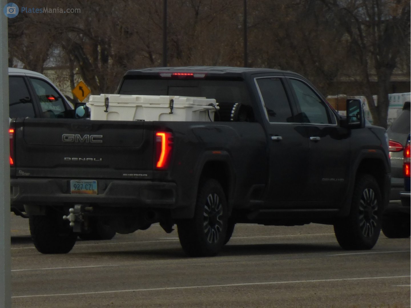 927 CZL, GMC Sierra 5th gen (T1XX), 2018–