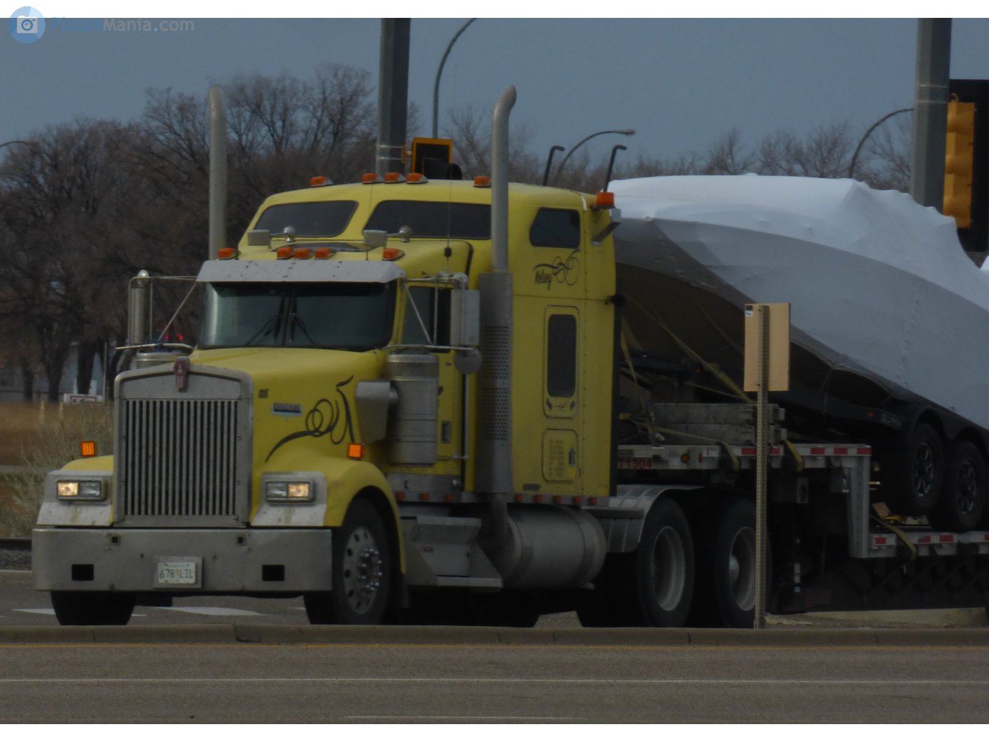 678 LIL, Kenworth W900 