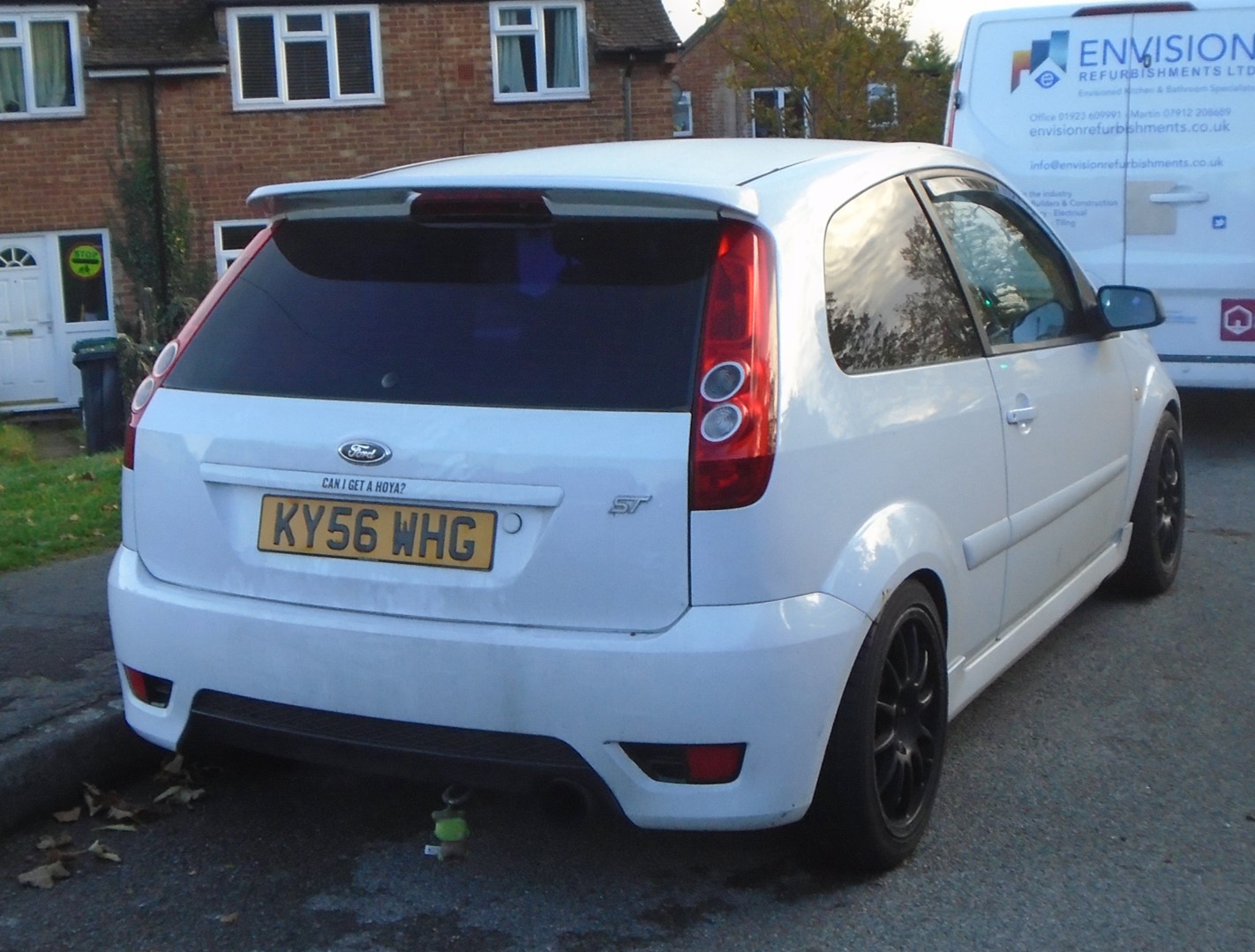 KY56WHG, Ford Fiesta 5th gen 3-door Hatch (B257), 1st facelift, 2005–2008