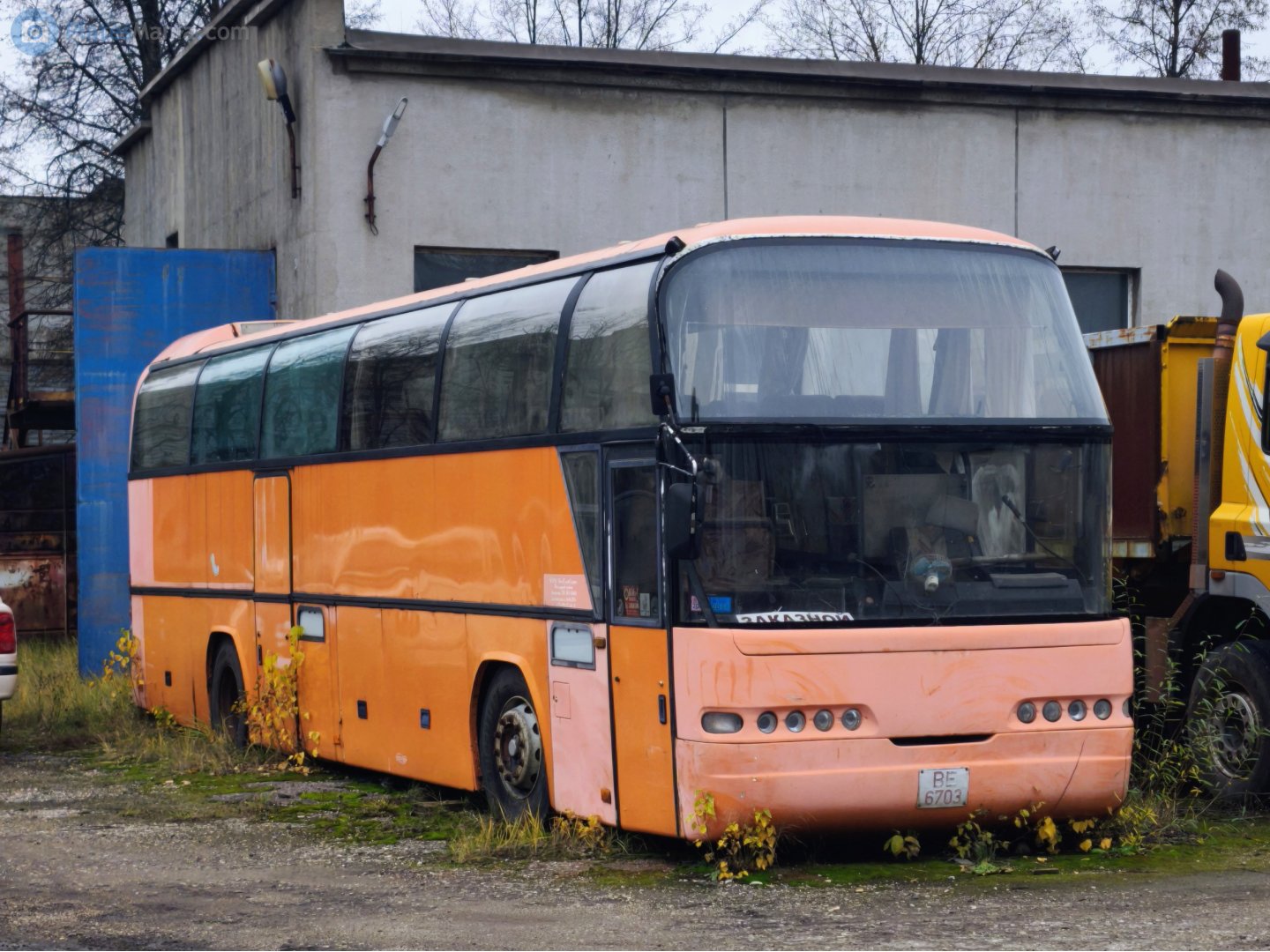 BE 6703, Neoplan 