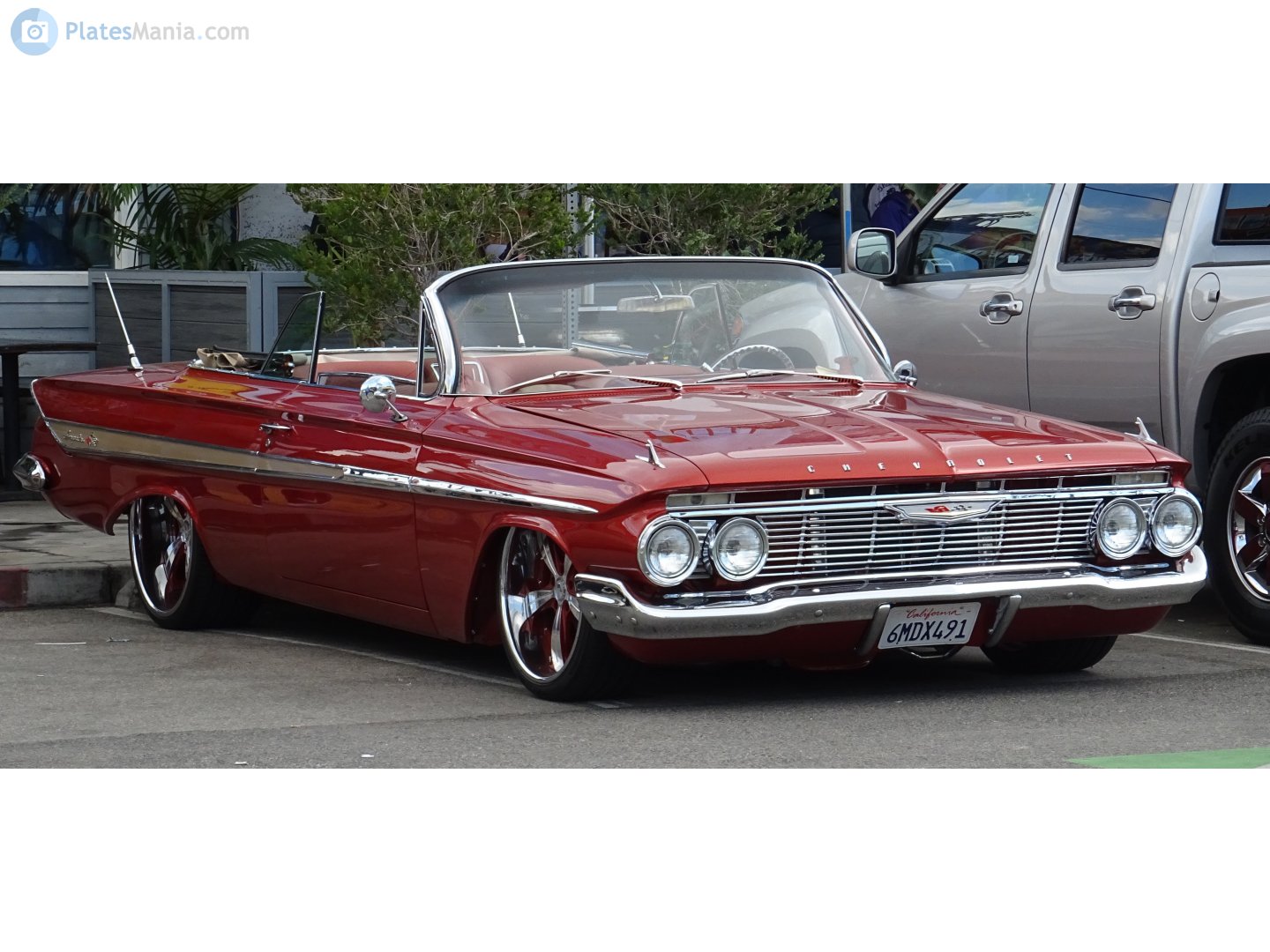 6MDX491, Chevrolet Impala 3rd gen 1961 2-door Convertible (1767/1867; B-body), 1960–1961