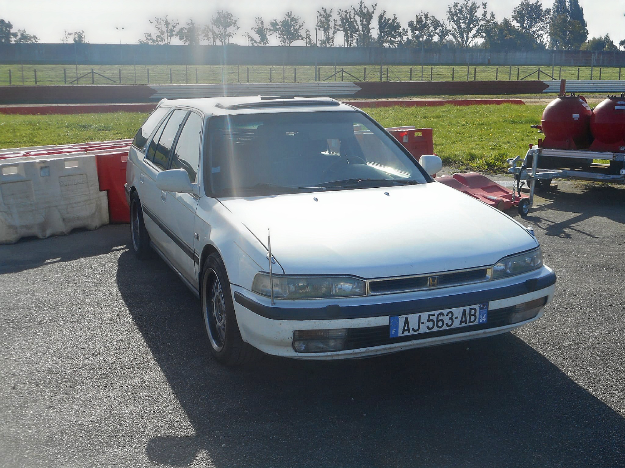 AJ-563-AB, Honda Accord 4th gen Wagon (CB), 1991–1994