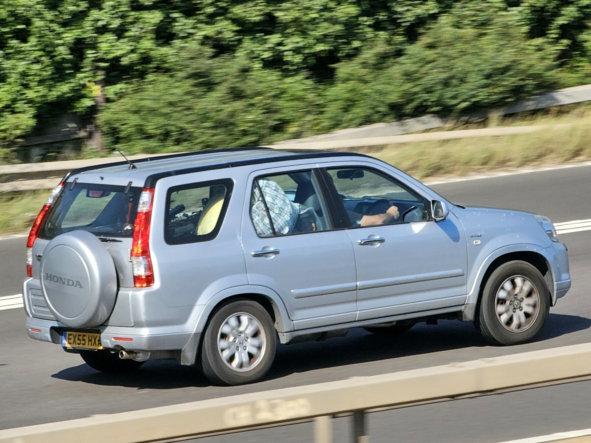 EX55HXA, Honda CR-V 2nd gen (RD), 2001–2006