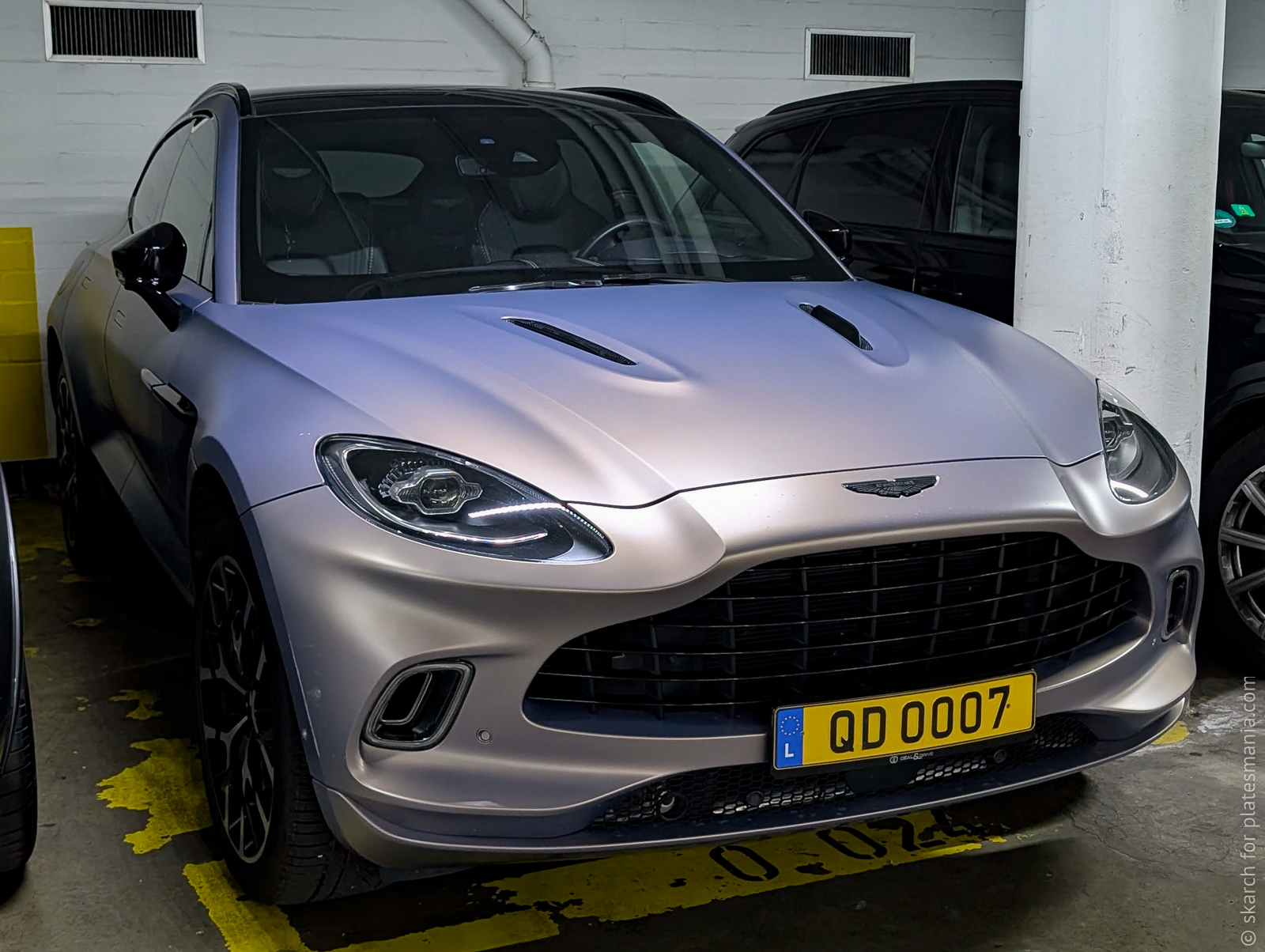 QD 0007, Aston Martin DBX DBX, 2020–2024