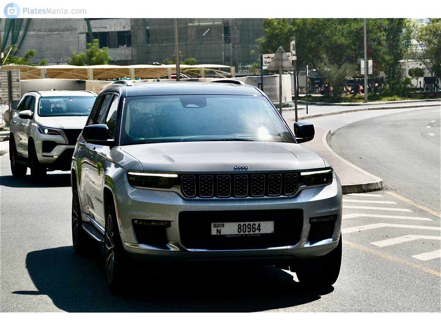 N 80964, Jeep Grand Cherokee 5th gen (WL), 2021–