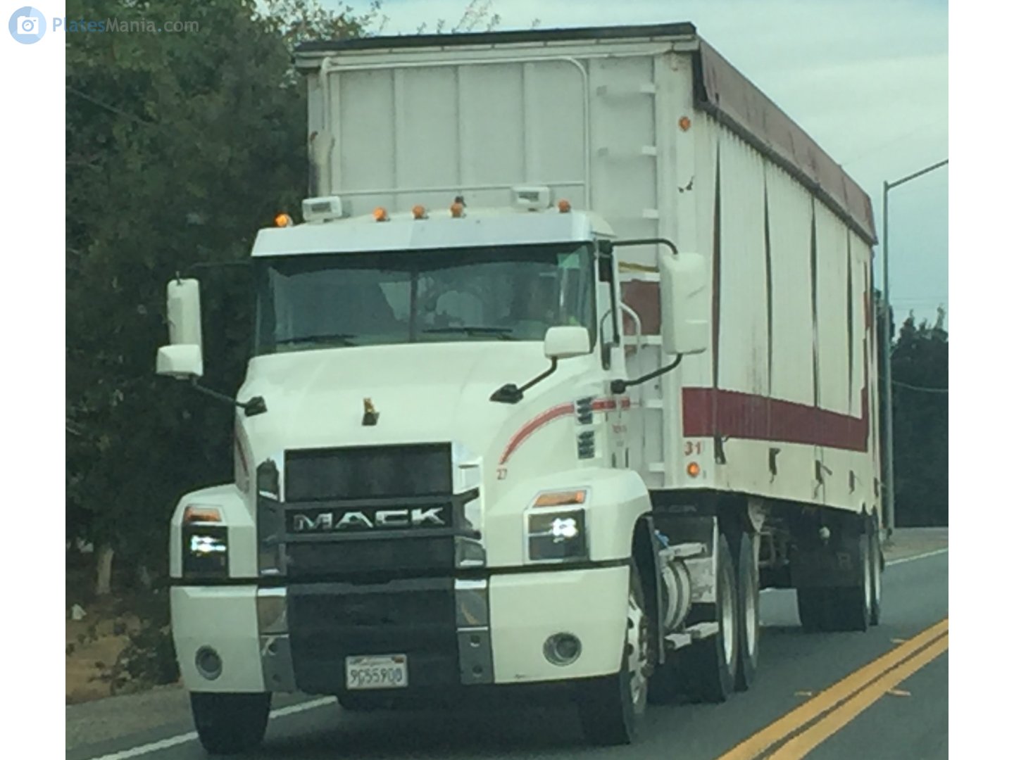 9G55900, Mack Anthem 