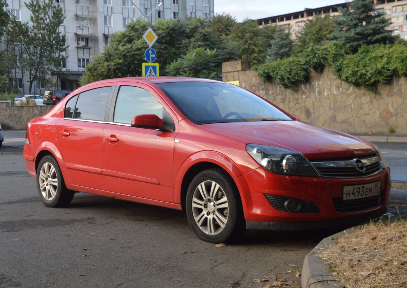 н 493 ем 15, Opel Astra 