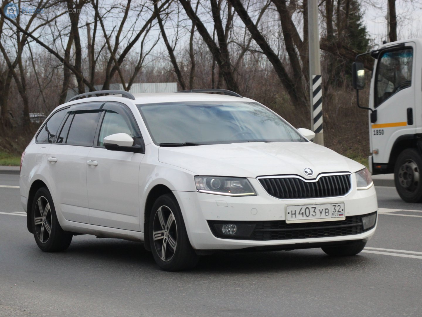 н 403 ув 32, Skoda Octavia 3rd gen Combi (A7/5E5), 2013–2017