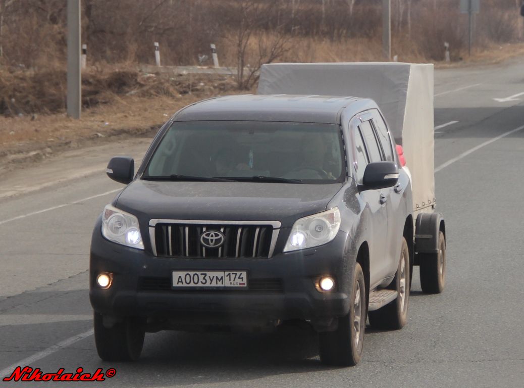 а 003 ум 174, Toyota Land Cruiser Prado 4th gen 5-door SUV (J150), 2009–2013