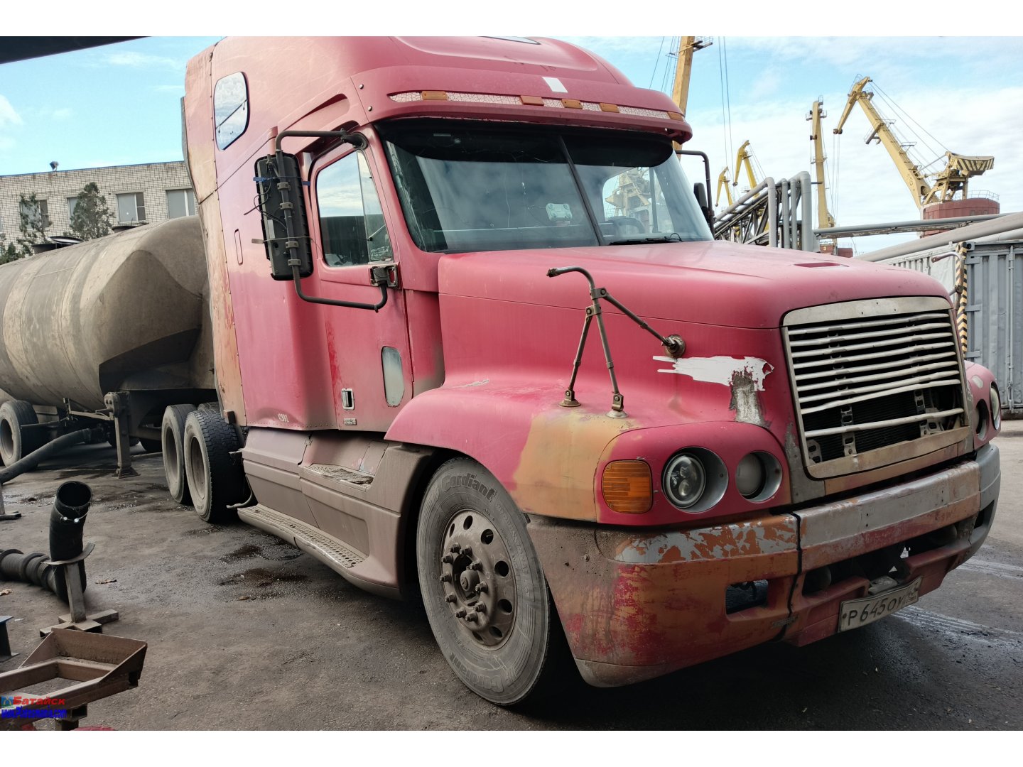 р 645 оу 43, Freightliner Century Class 