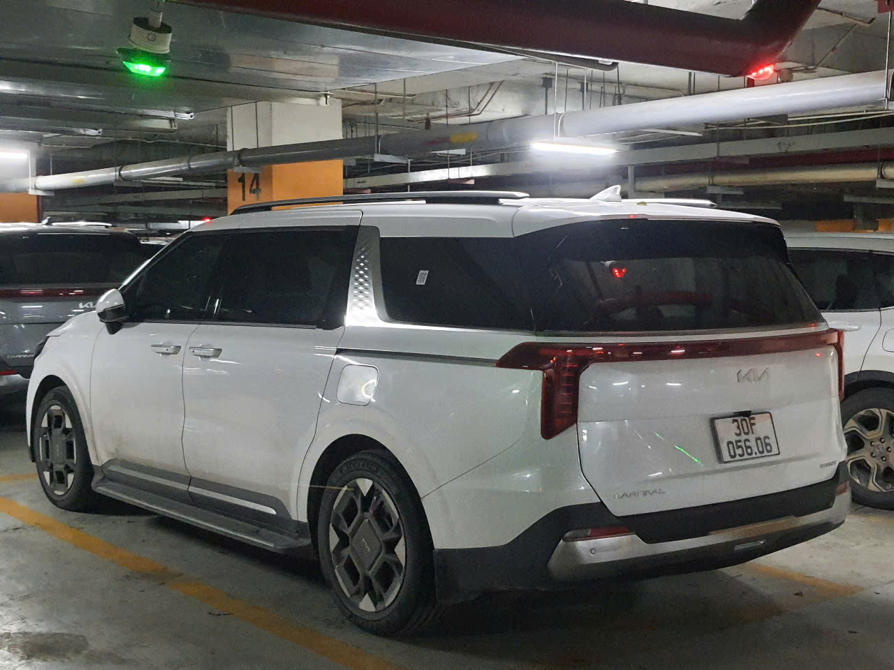 30F-056.06, Kia Carnival 4th gen (KA4), facelift, 2023–