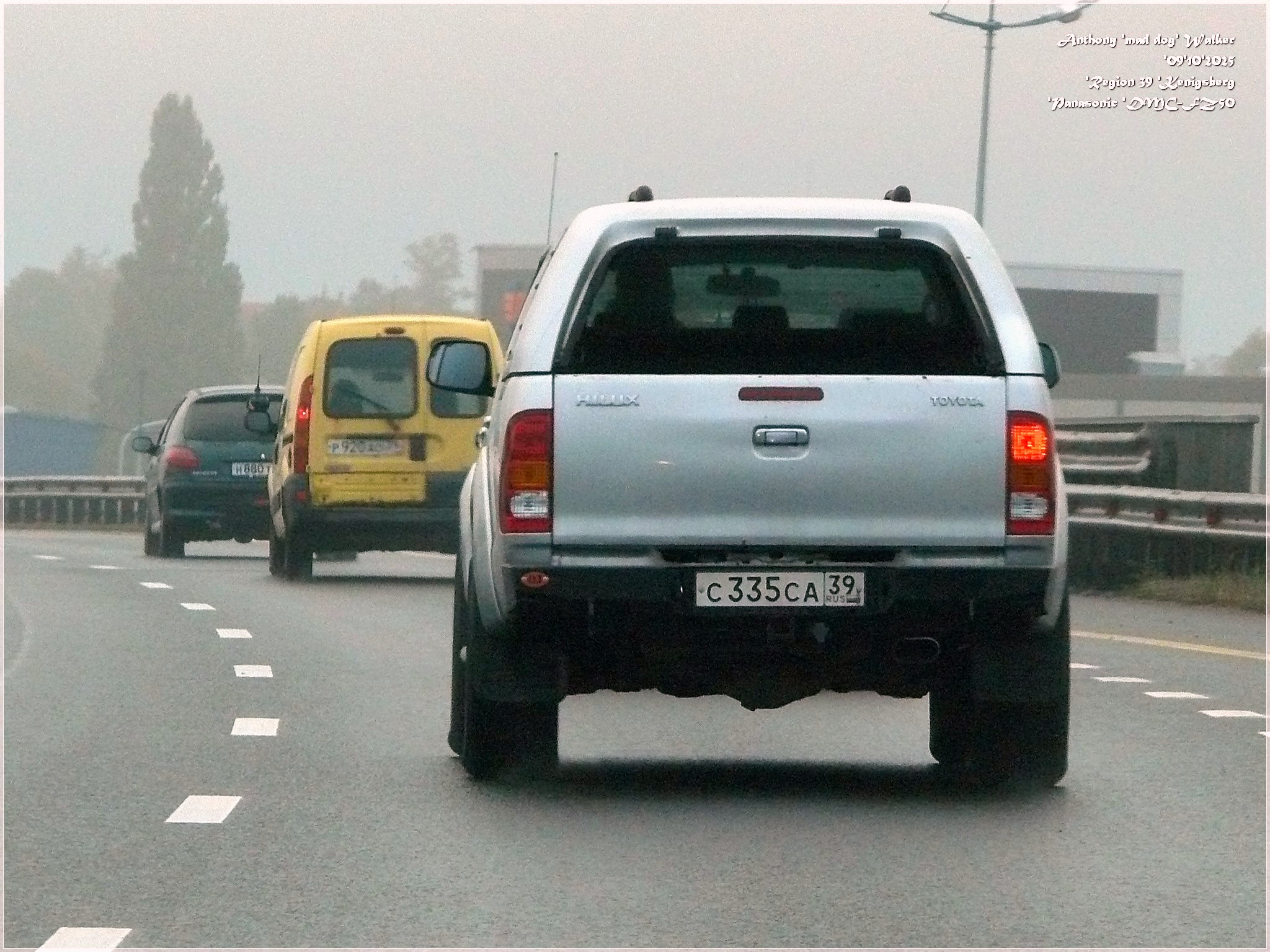 с 335 са 39, Toyota Hilux 