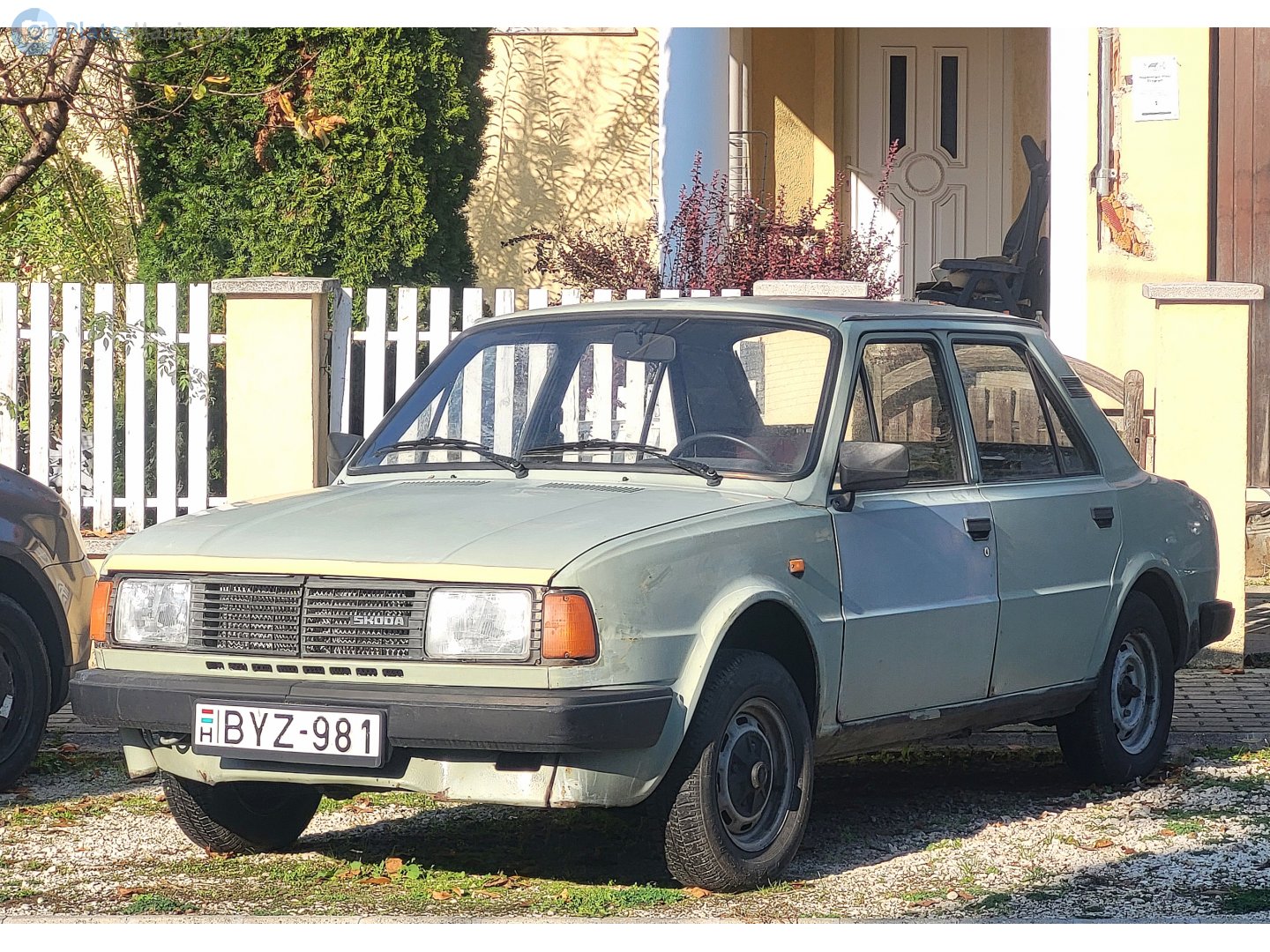 BYZ-981, Skoda 120 2nd gen 120L, 1984–1988; 120LS/120GL/120GLS/120LX, 1983–1988