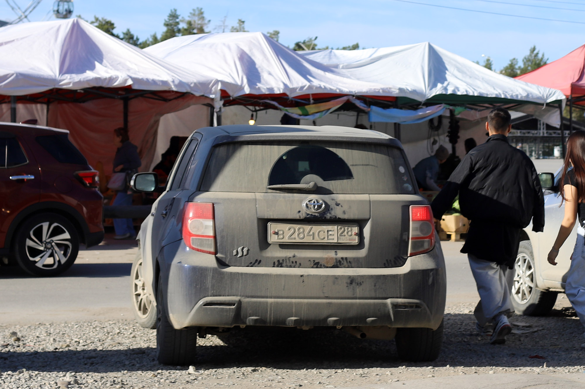 в 284 се 28, Toyota Ist 