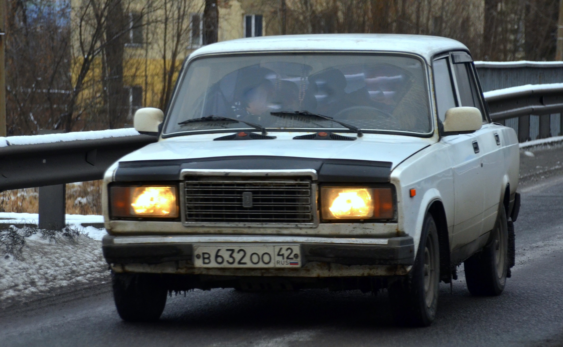 в 632 оо 42, Lada (VAZ) 2107 Жигули (Nova / Riva / Signet / 1500), 1982–2014