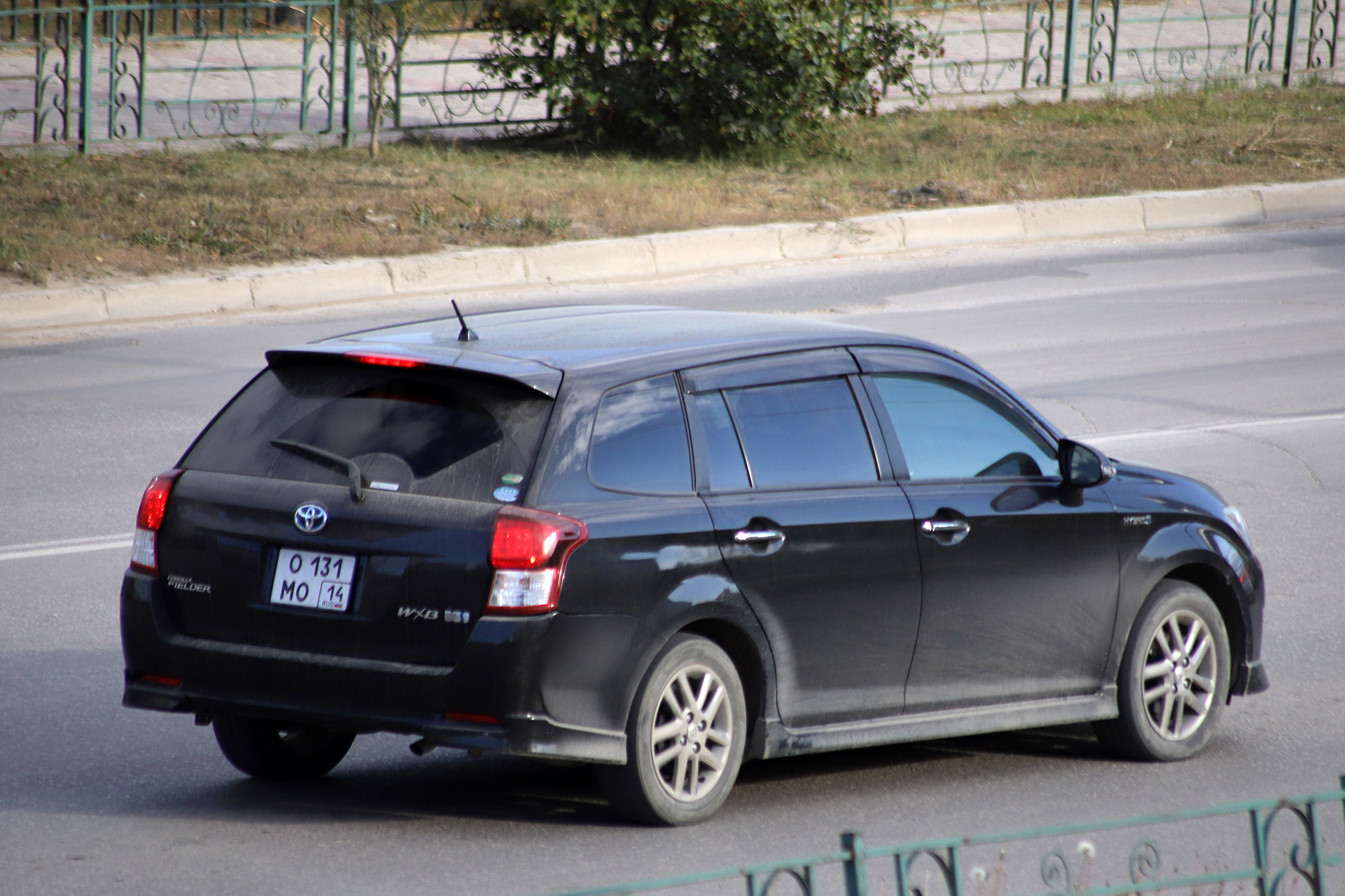 о 131 мо 14, Toyota Corolla Fielder 3rd gen (E160), 2012–2015