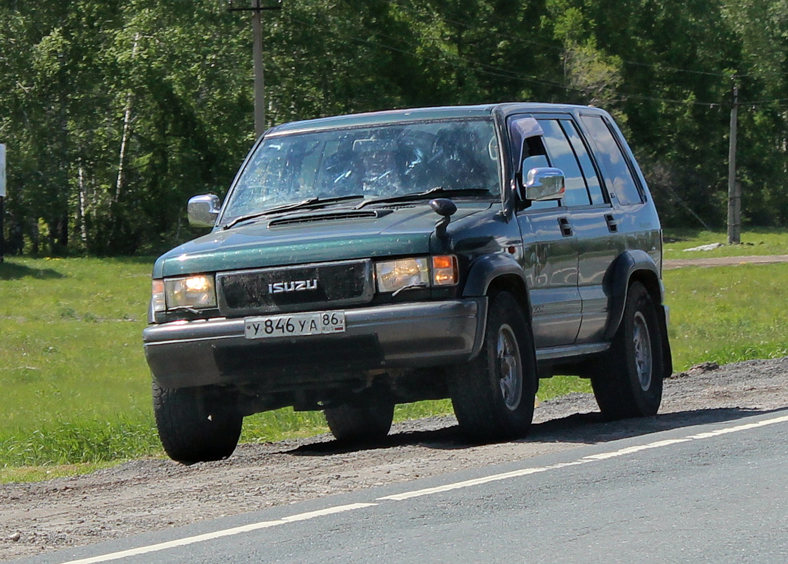 у 846 уа 86, Isuzu Bighorn 