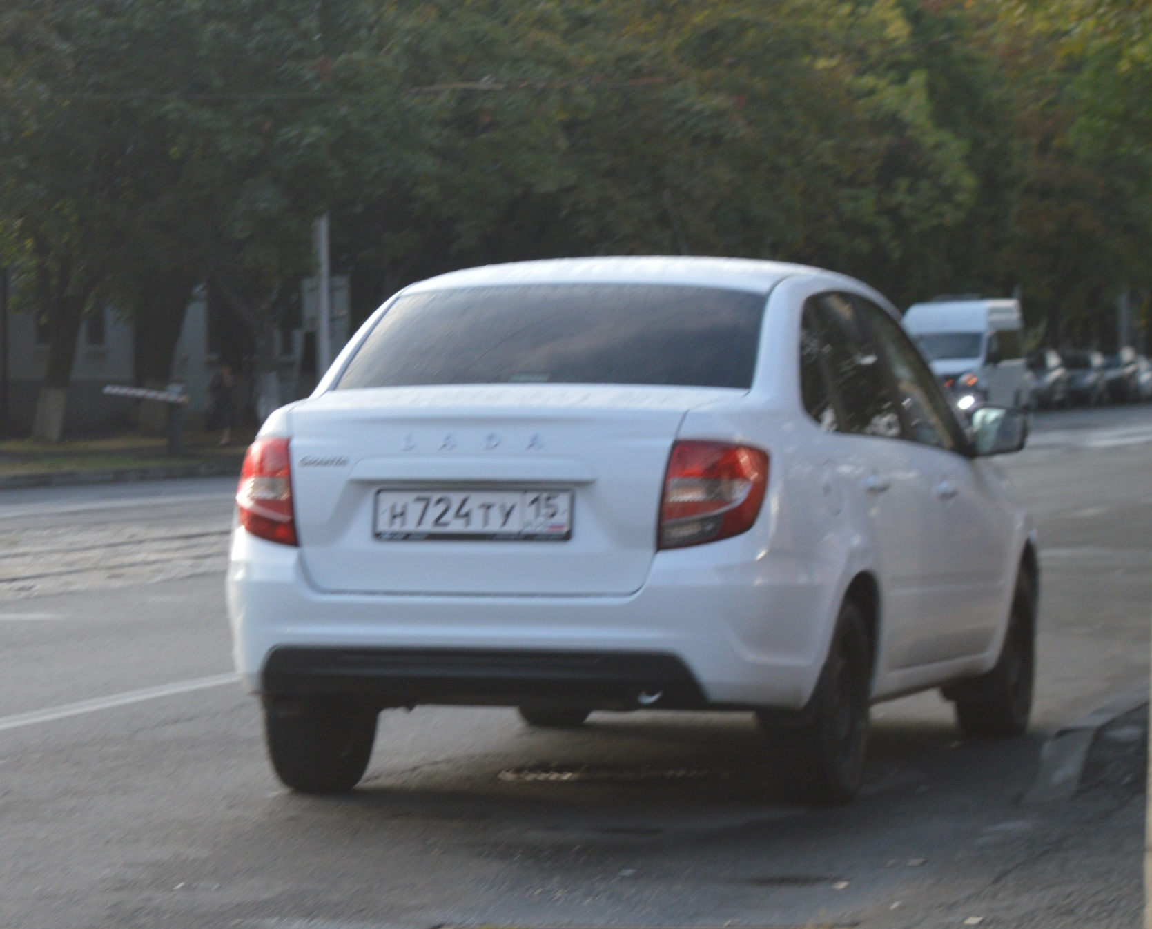 н 724 ту 15, Lada (VAZ) 2190 Granta 