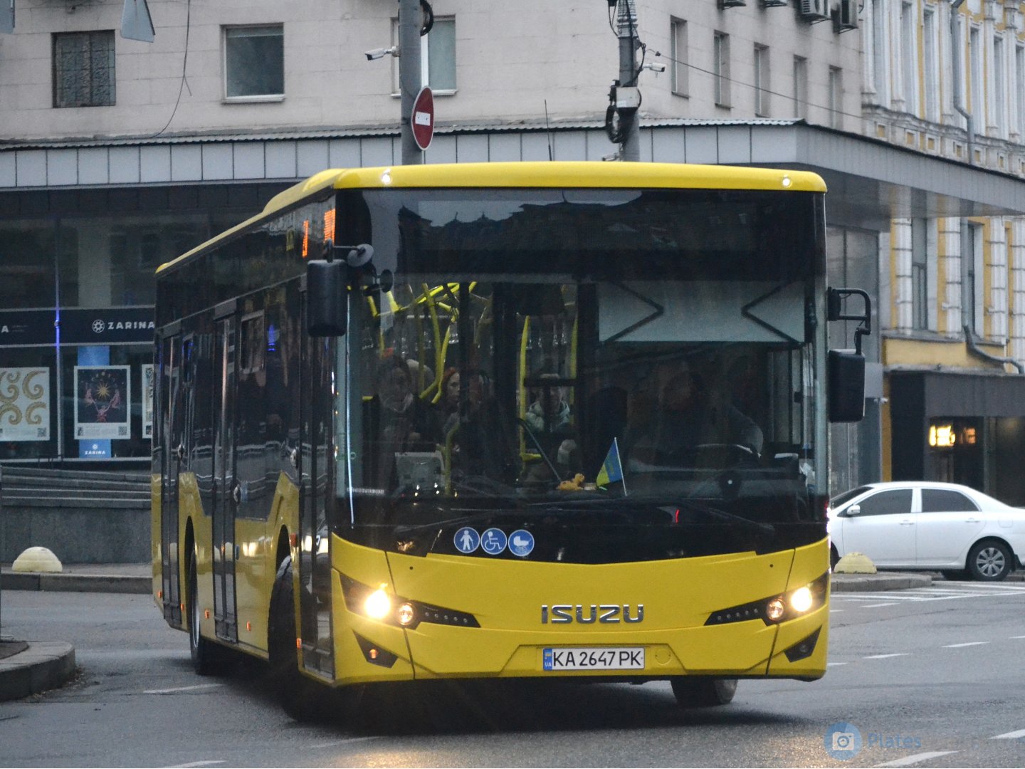 KA 2647 PK, Isuzu Citiport 