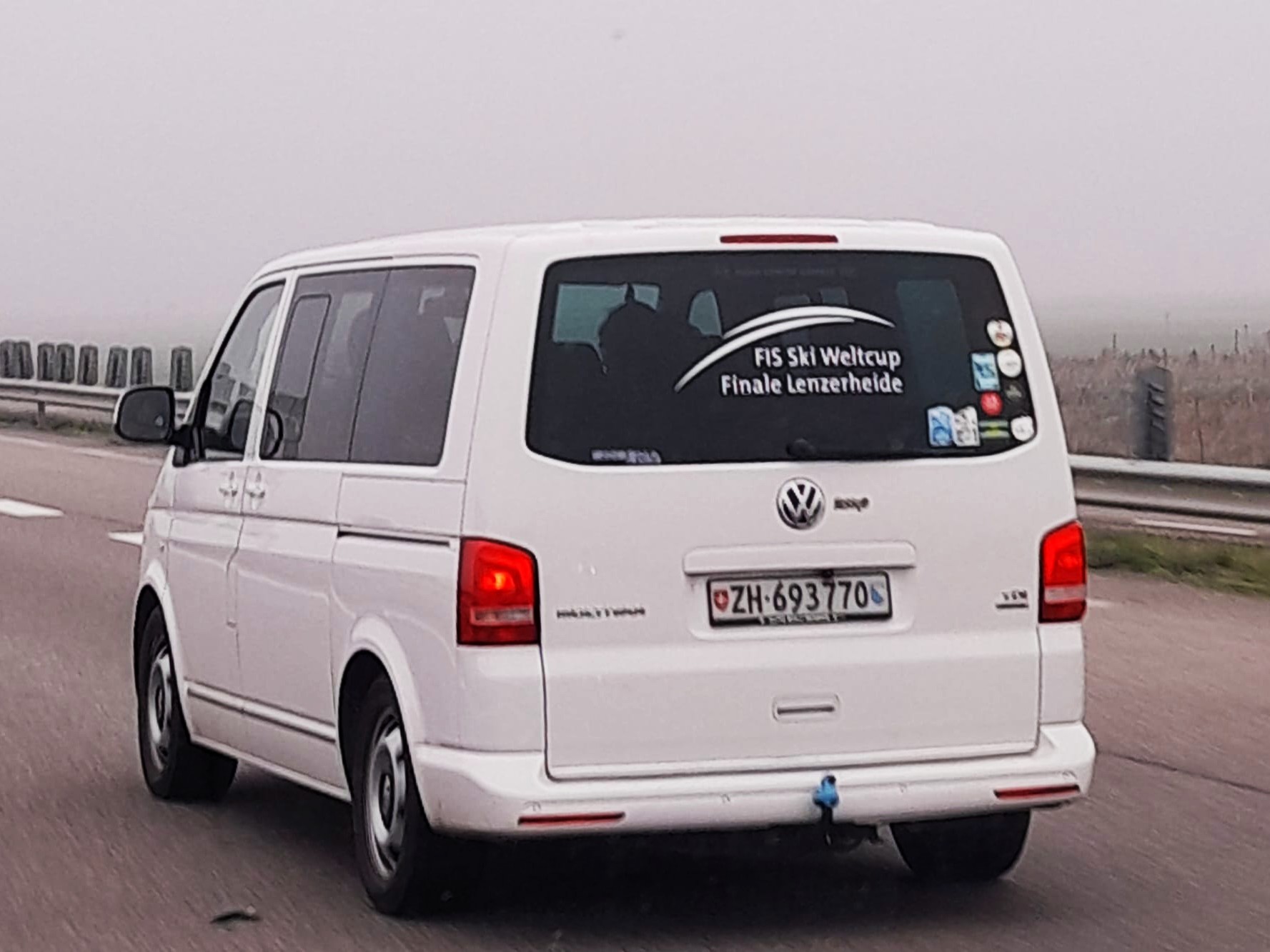 ZH 693770, Volkswagen Multivan T5 (7H/7E), facelift, 2009–2015