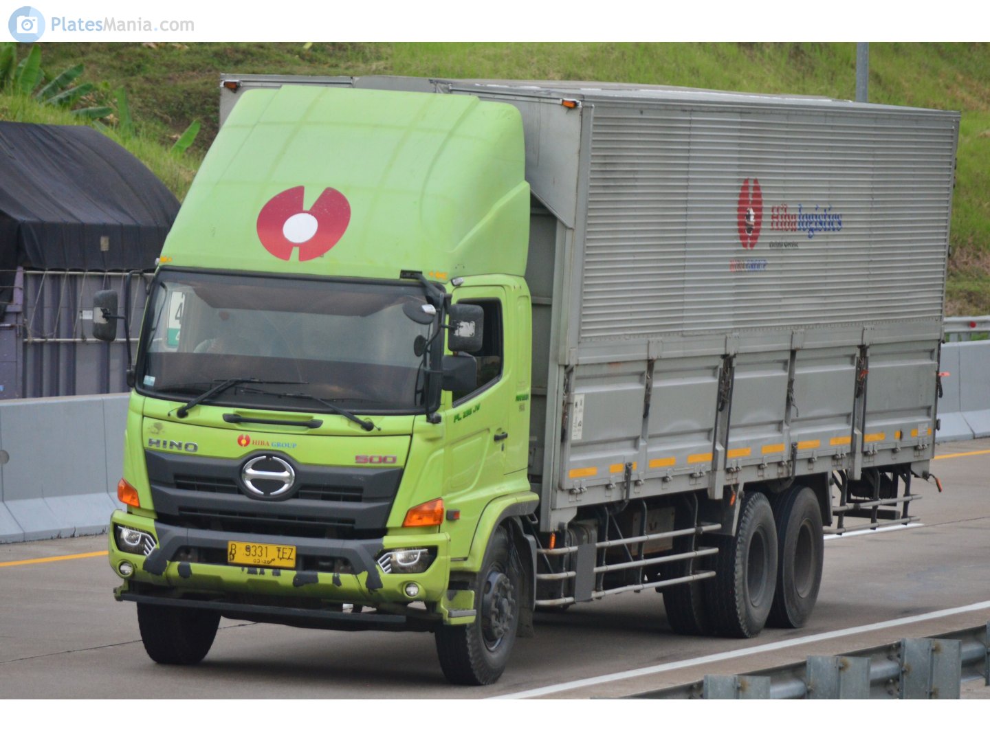 B 9331 TEZ, Hino 500 Series 