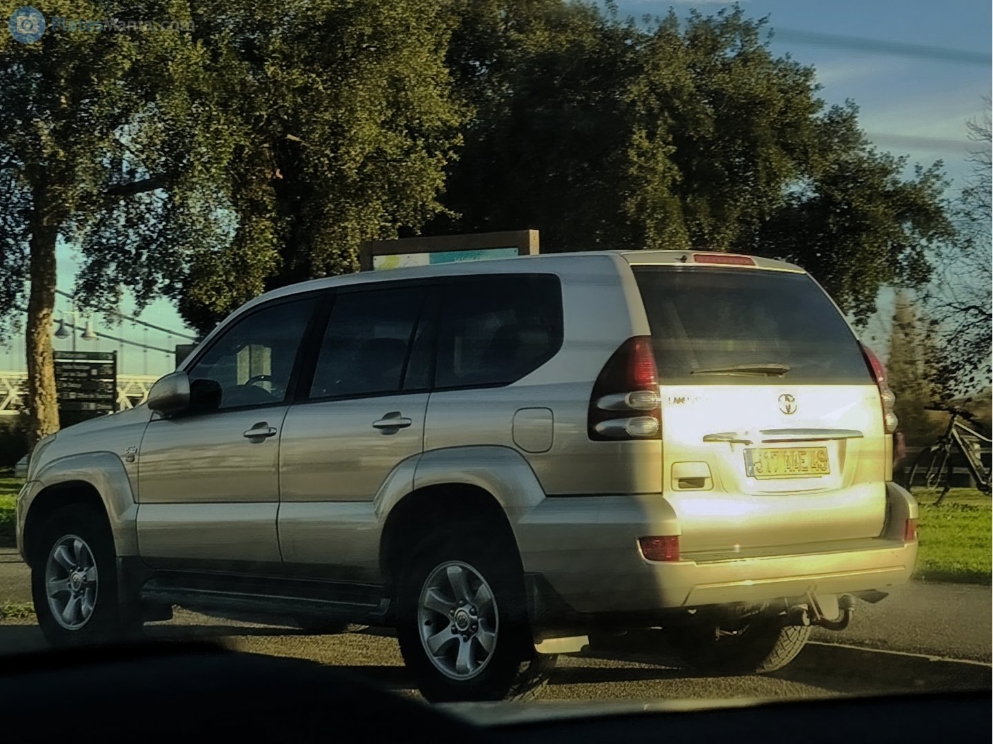 517 AAE 49, Toyota Land Cruiser Prado 3rd gen 5-door SUV (J120), 2002–2009