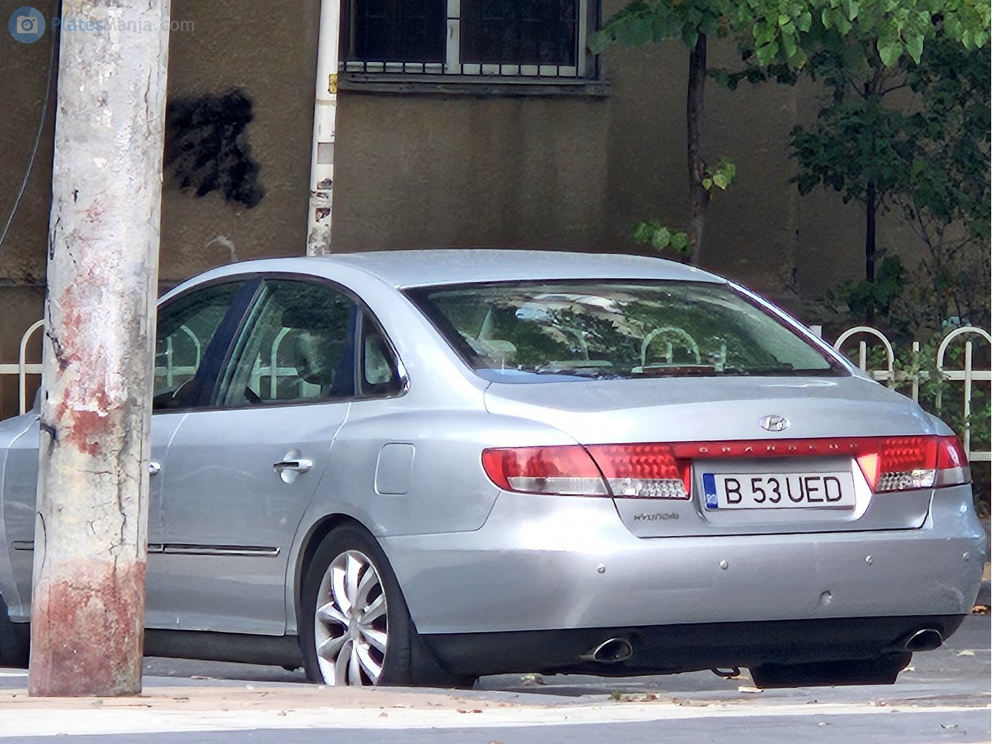 B 53 UED, Hyundai Grandeur 4th gen (TG), 2005–2011