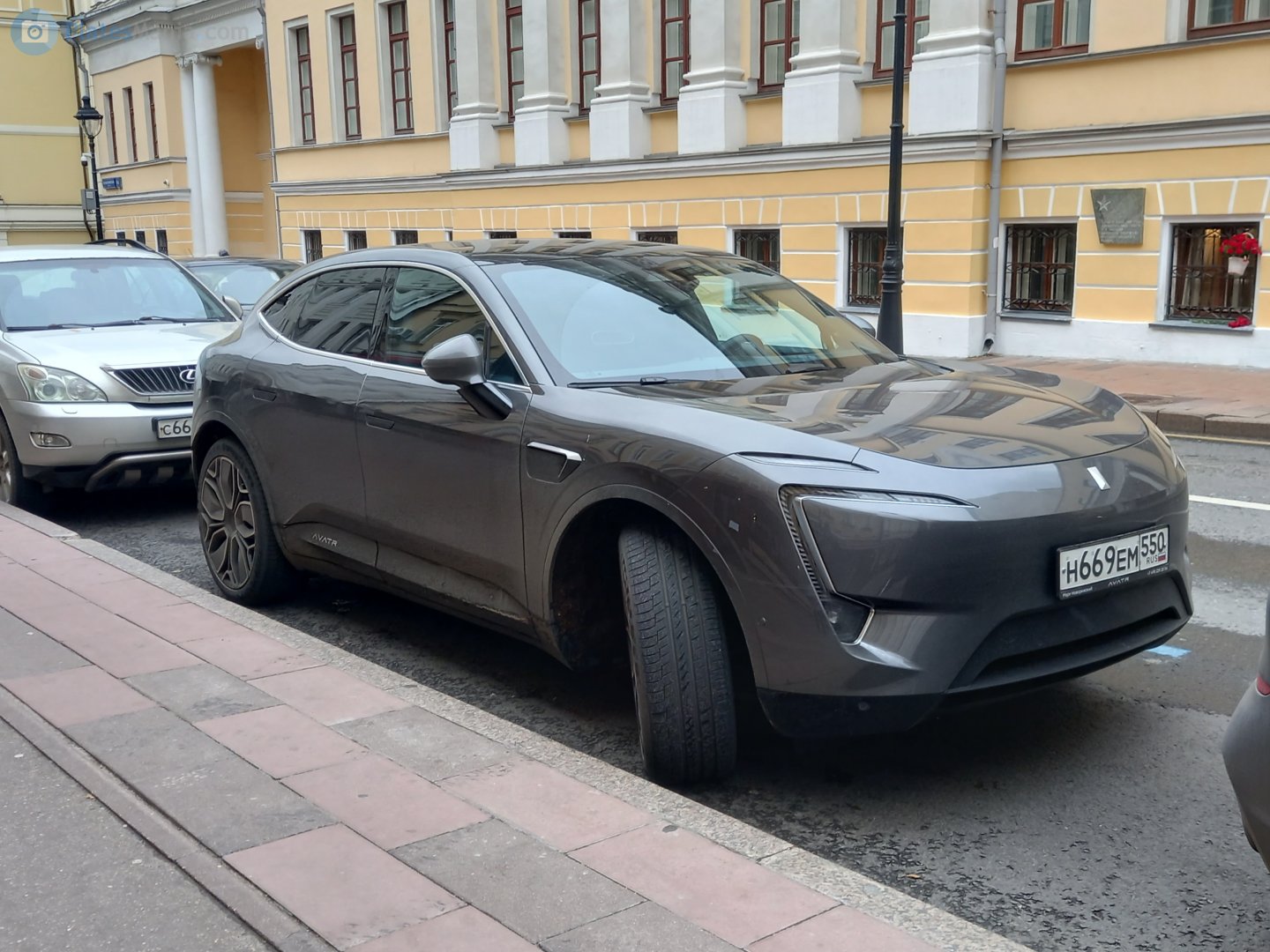 н 669 ем 550, Avatr 11 