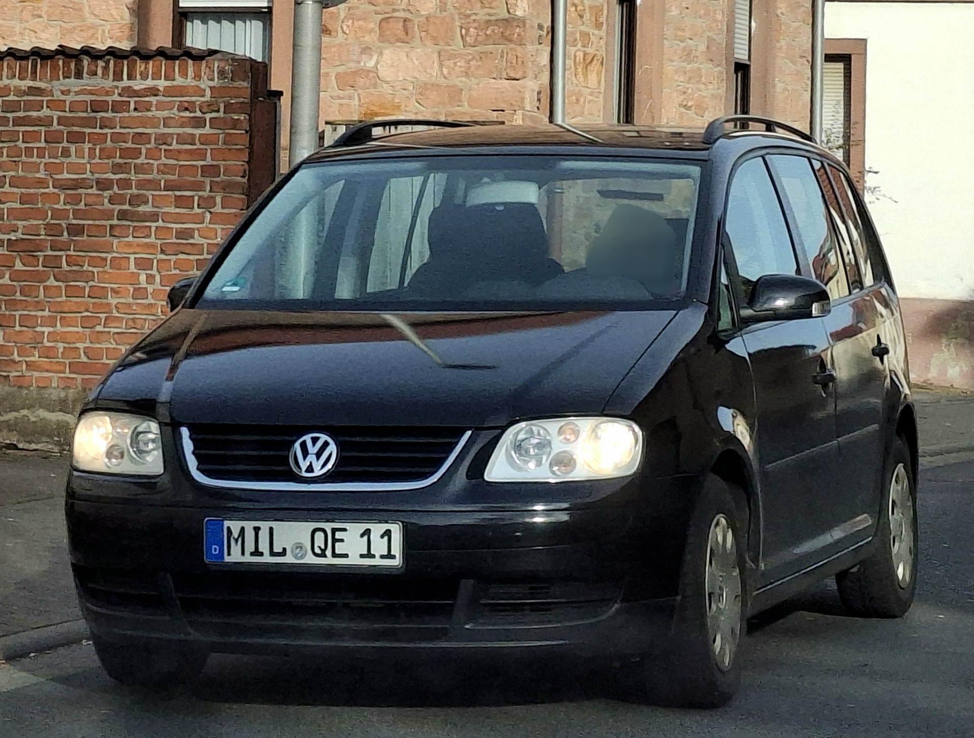 MIL QE 11, Volkswagen Touran 1st gen (1T1), 2003–2006