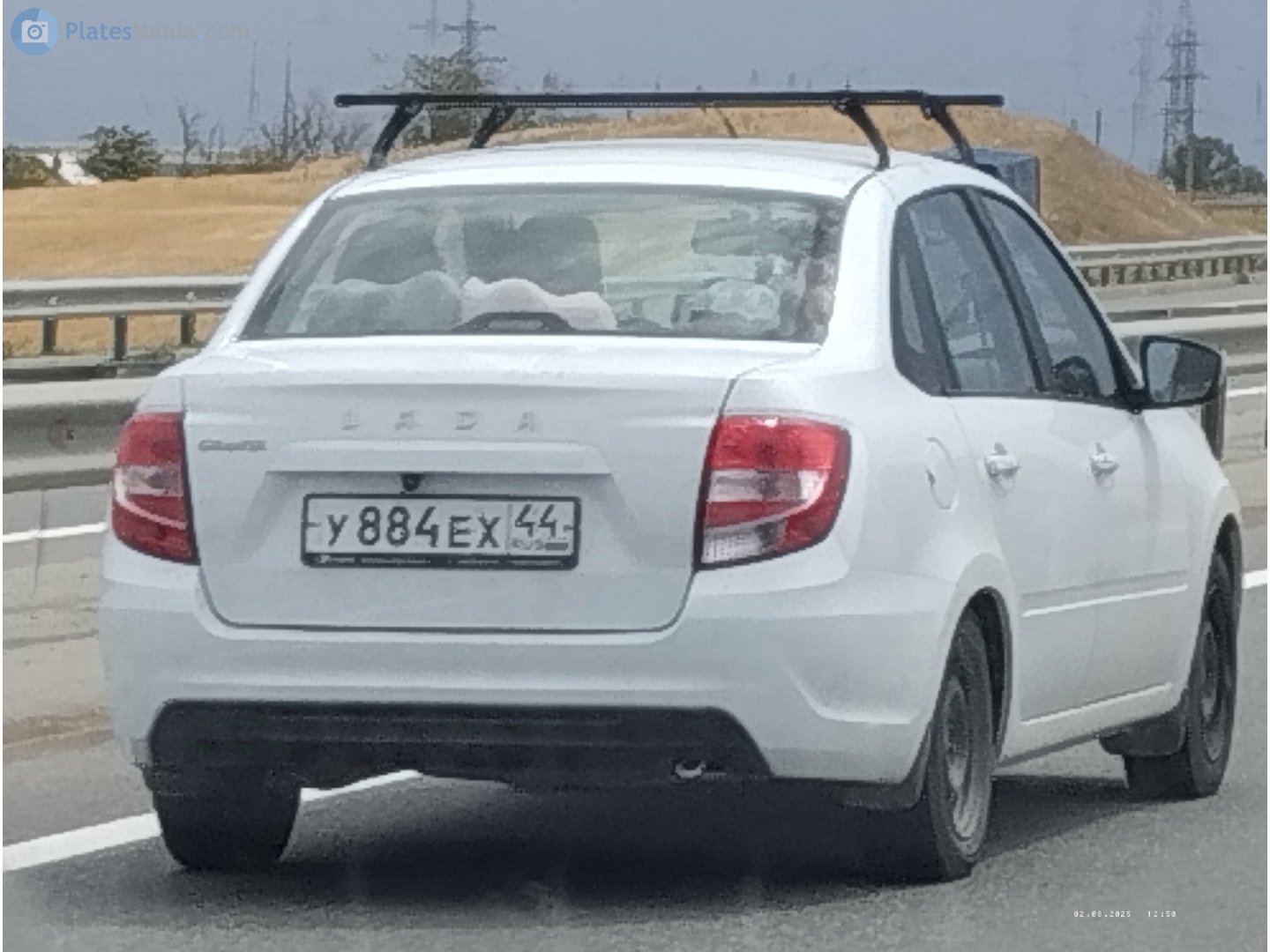 у 884 ех 44, Lada (VAZ) 2190 Granta 