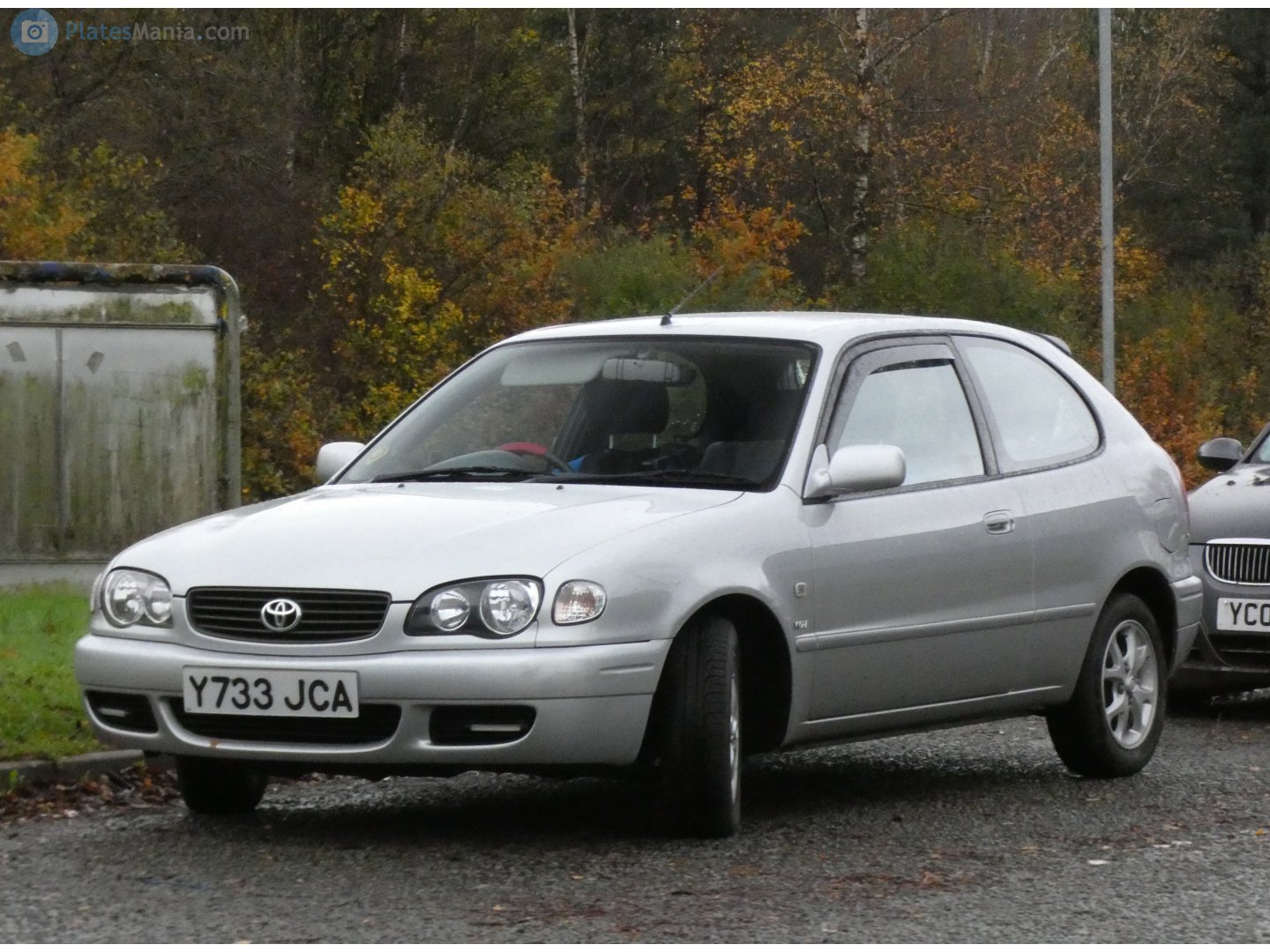 Y733JCA, Toyota Corolla 8th gen 3-door Hatch (E110), 1997–2001
