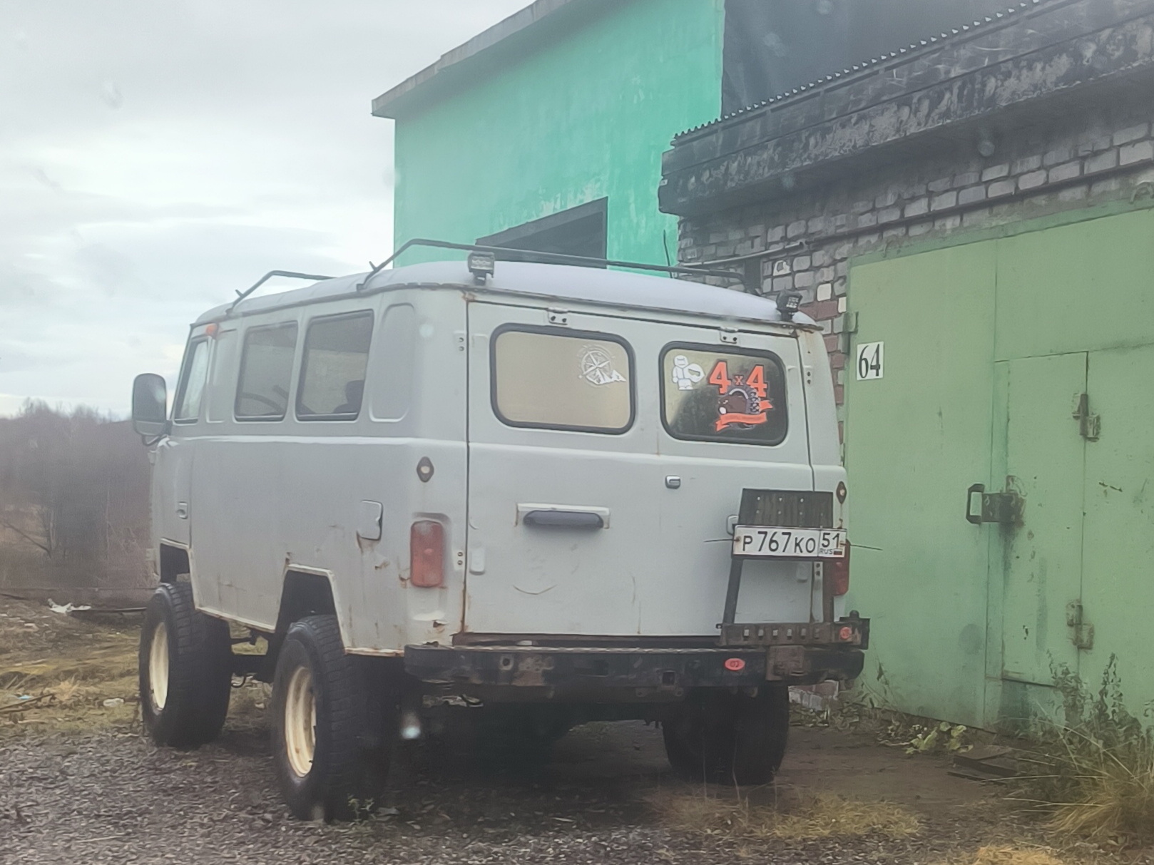 р 767 ко 51, UAZ 452 452А/3962/3741 Glassed Van, 1965–