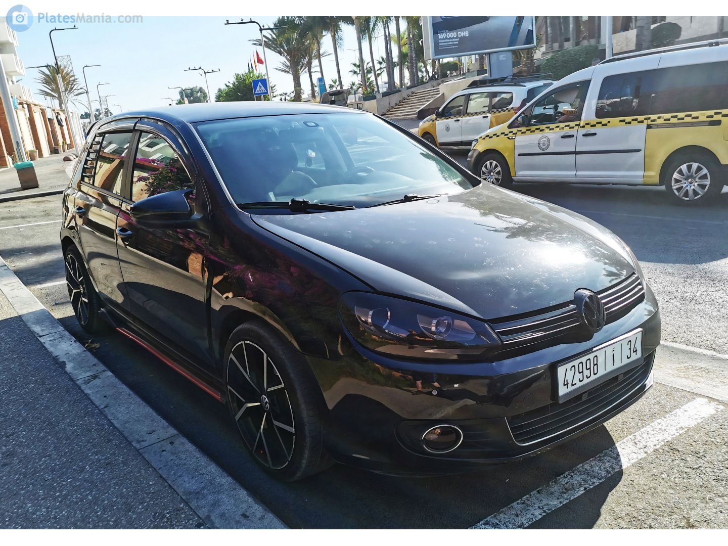 42998|أ|34, Volkswagen Golf 6th gen 5-door Hatch (5K), 2008–2013