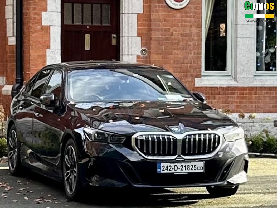 242-D-21825, BMW 5 Series 8th gen Sedan (G60/G68), 2023–