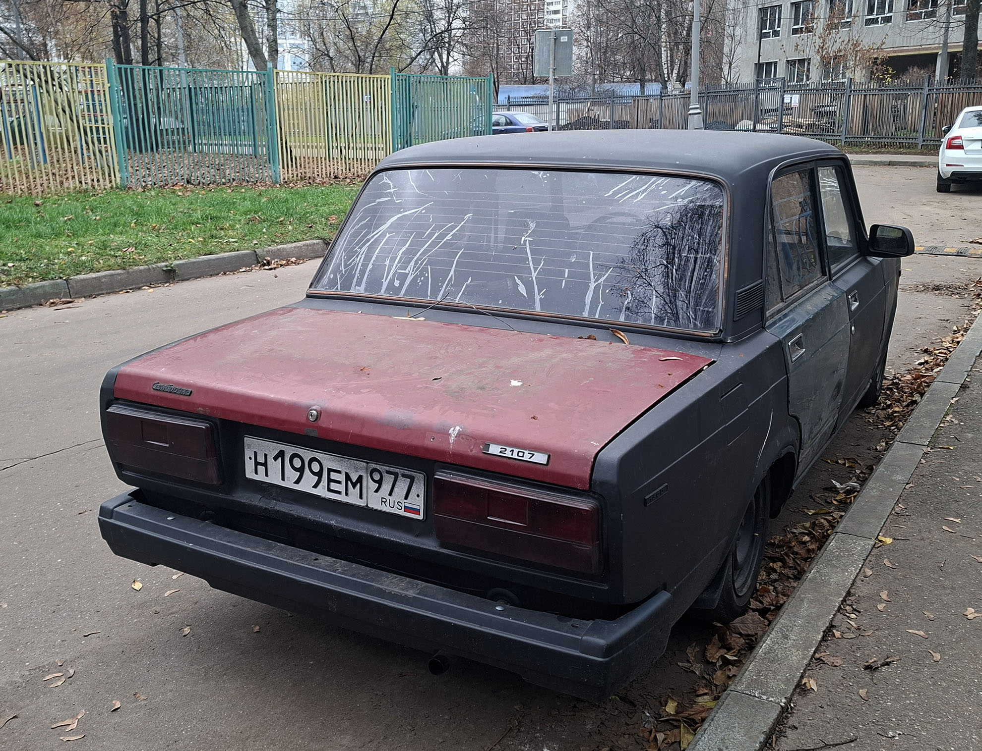 н 199 ем 977, Lada (VAZ) 2107 Жигули (Nova / Riva / Signet / 1500), 1982–2014