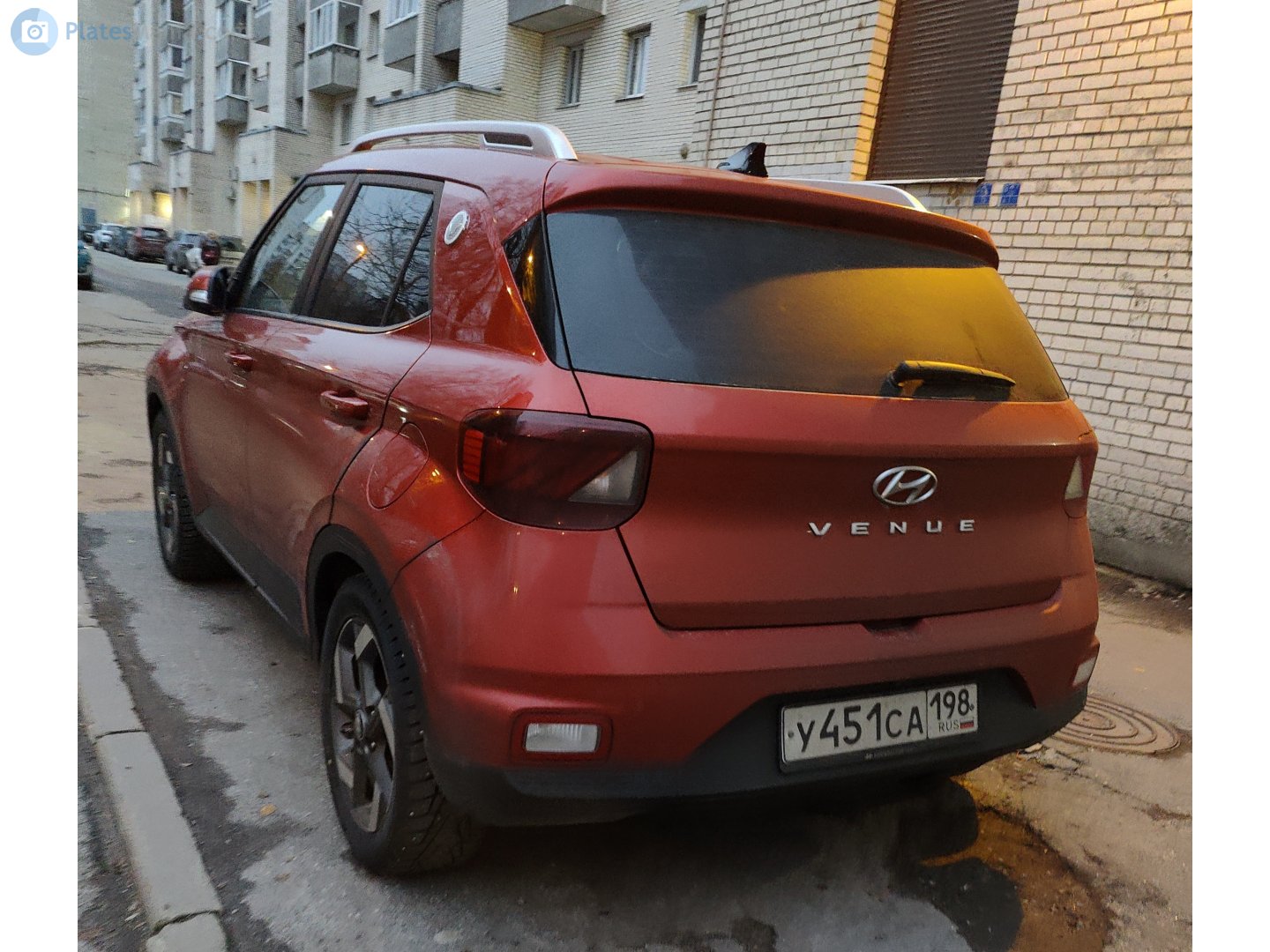 у 451 са 198, Hyundai Venue 