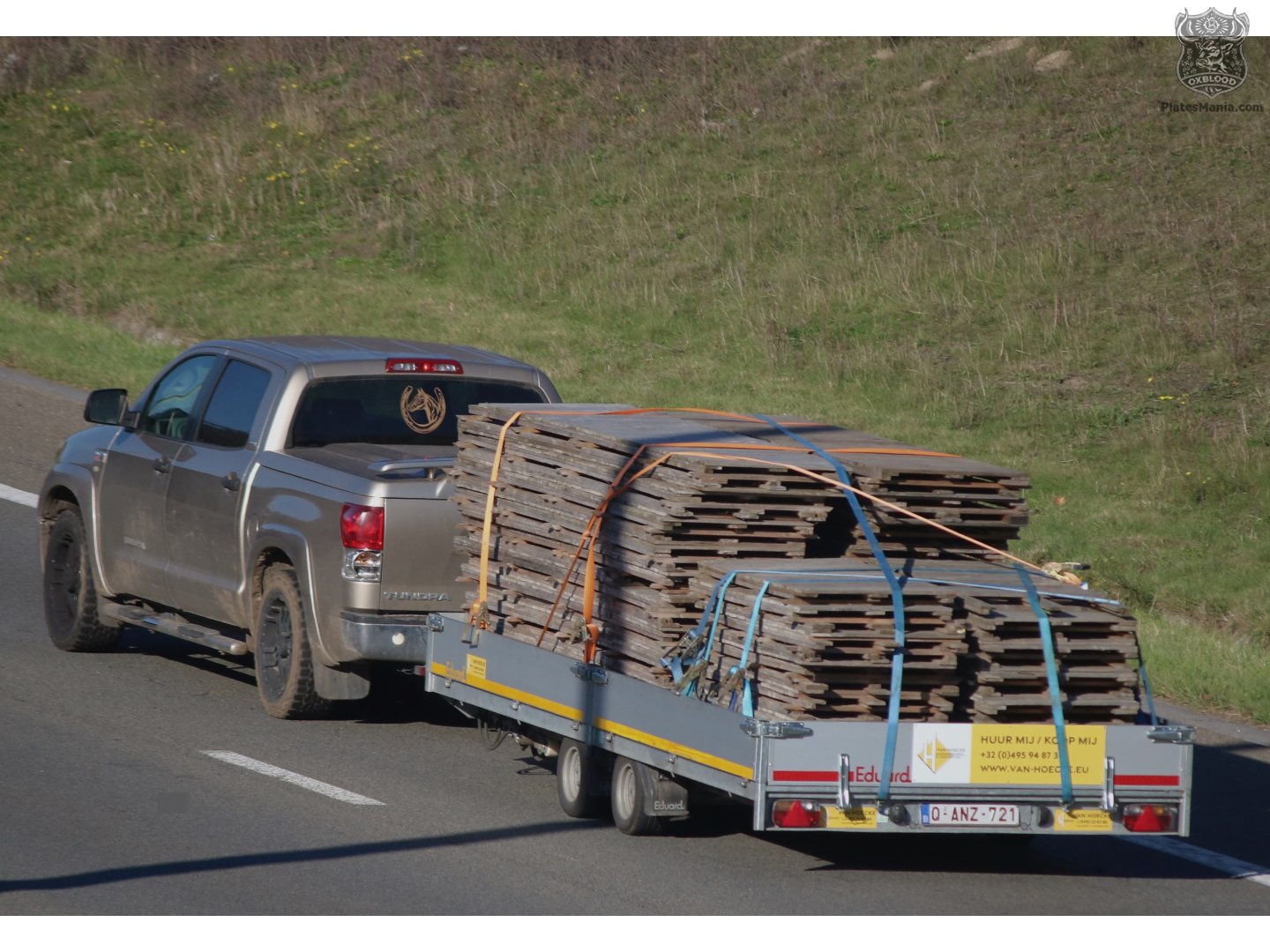 Q-ANZ-721, Eduard Trailers 